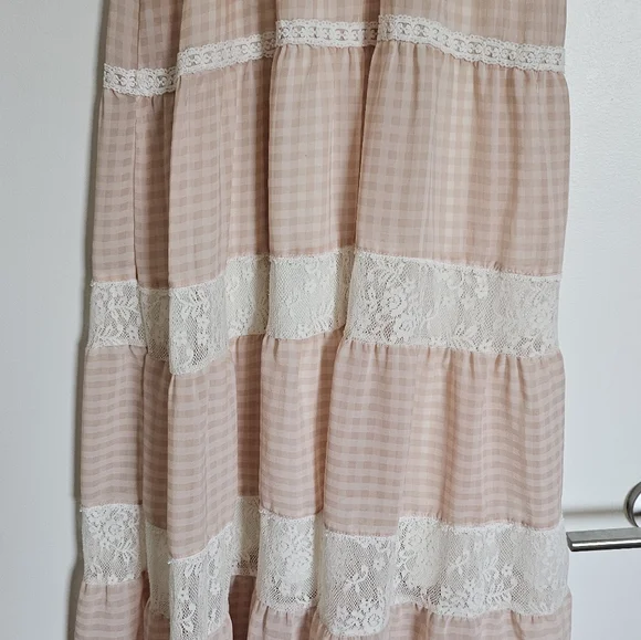 Liz Lisa Gyaru Gingham Maxi Dress with Lace And Buttons Baby Pink - Picture 9 of 13